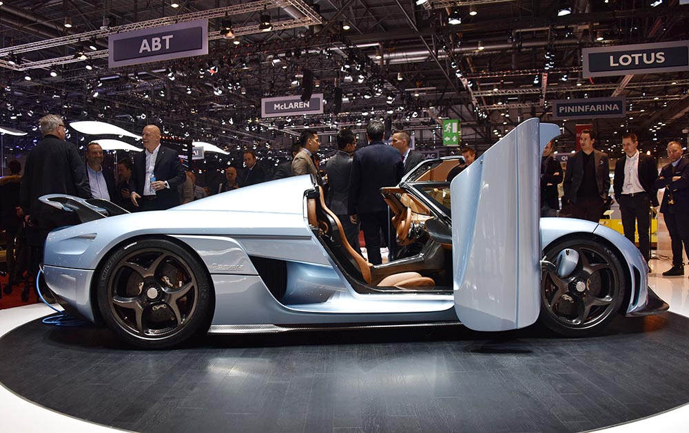 Chi tiết A-Z siêu phẩm mới Koenigsegg Regera xưng “Vua” làng siêu xe - ảnh 4