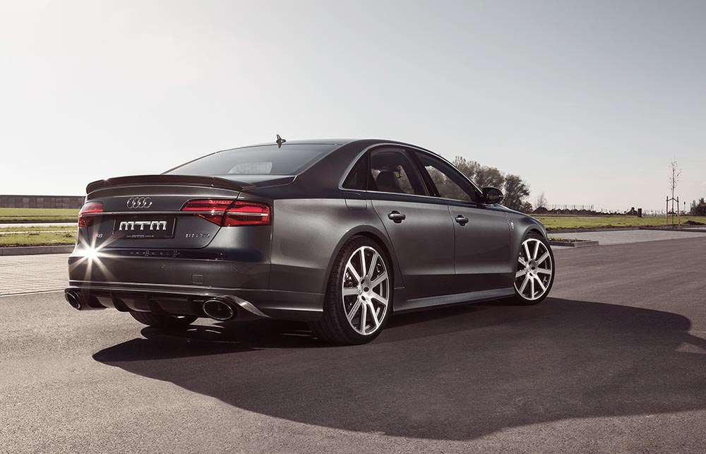 Đổ “núi” tiền độ Audi S8 thành siêu sedan có thể đạt 350km/h - ảnh 2