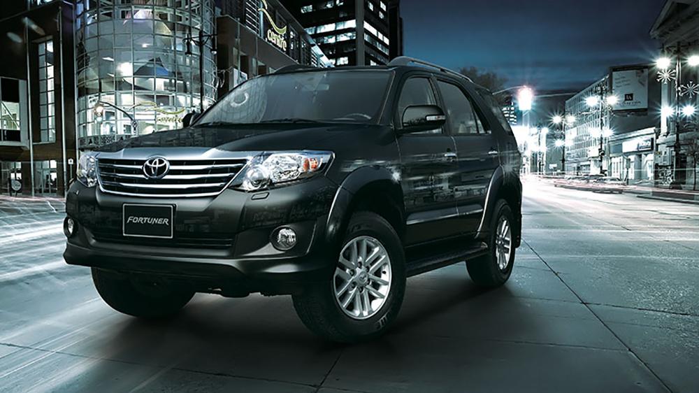 Toyota Fortuner 2014 sở hữu một hình dáng mạnh mẽ và bề thế Toyota Fortuner 2014 sở hữu một hình dáng mạnh mẽ và bề thế 1
