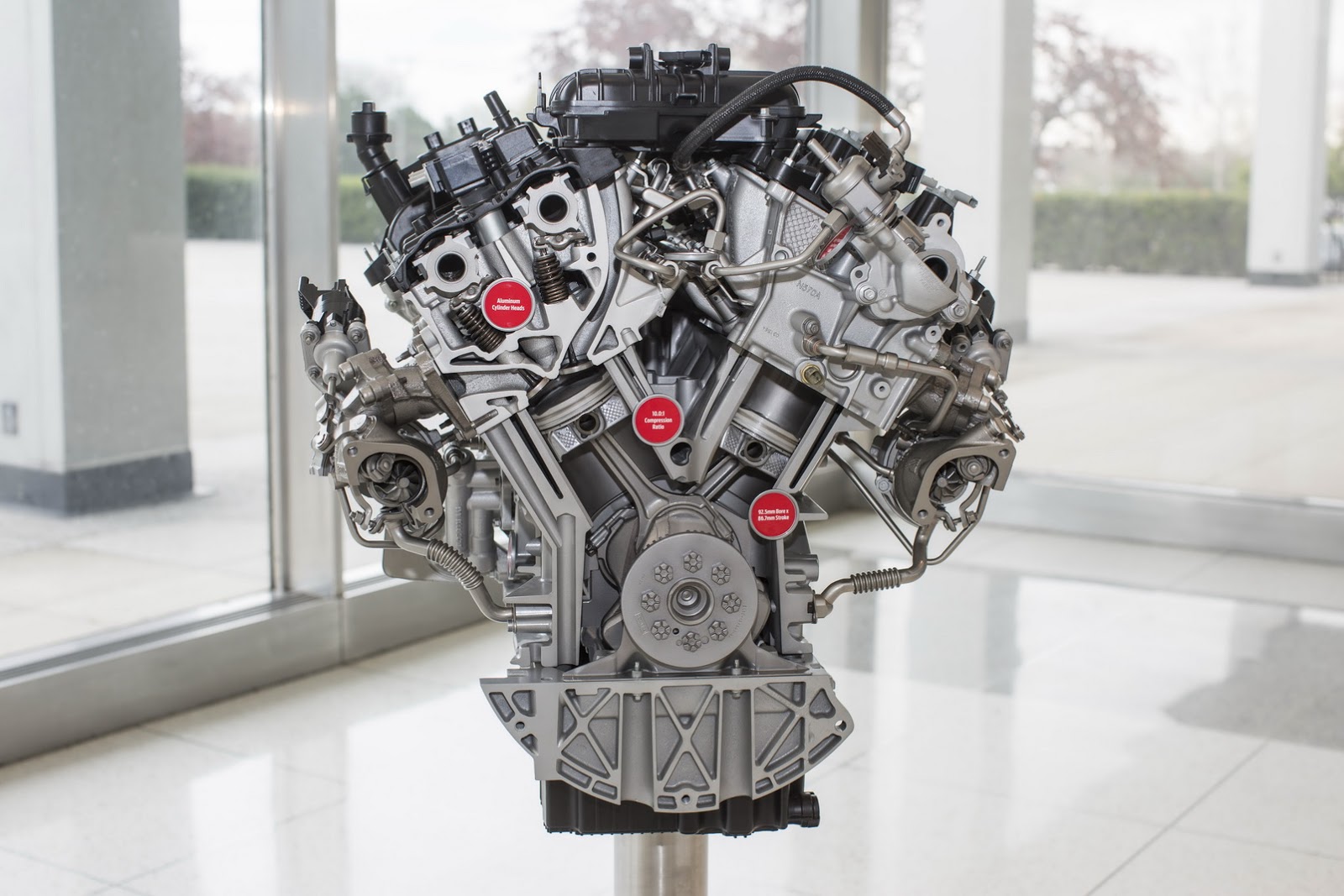 Động cơ EcoBoost V6 mới của Ford F-150 2017.