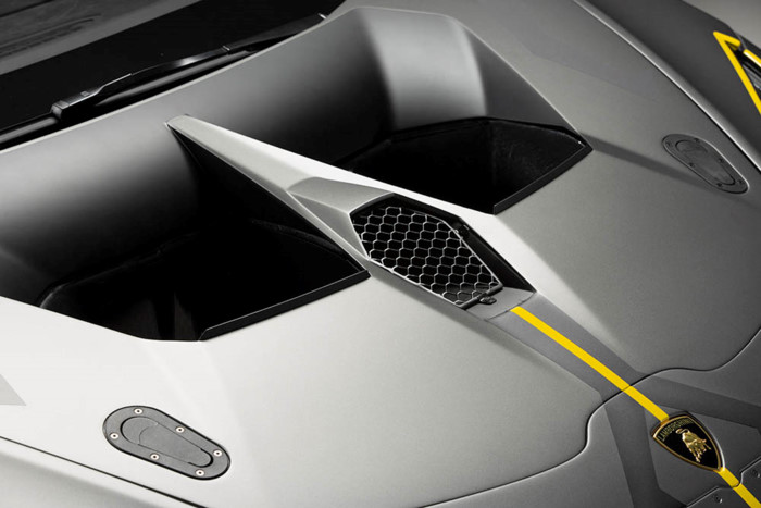 Lamborghini Huracan Super Trofeo EVO: khi “bò chiến” ra quân ảnh 13