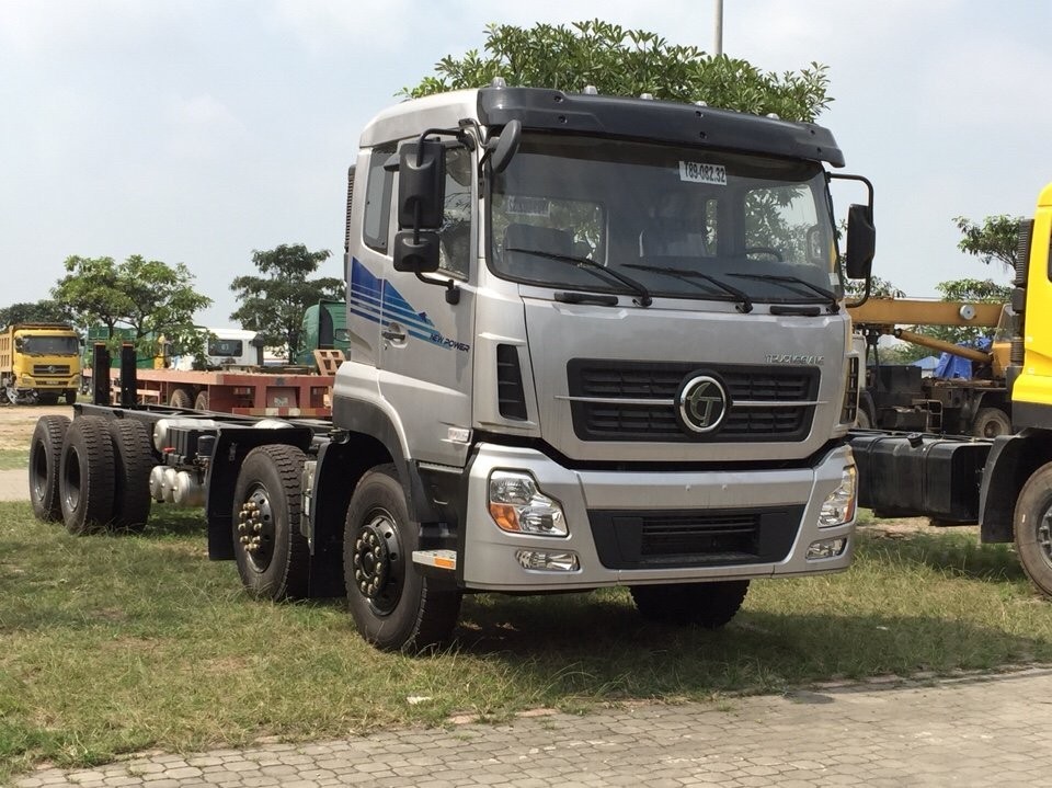 xe tải dongfeng 4 chân 18 tấn 7