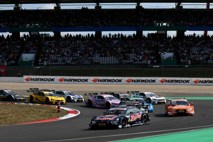 Hai giải đua xe hơi Super GT và DTM sẽ về chung một