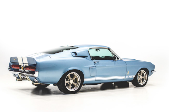Revology Shelby GT500 -