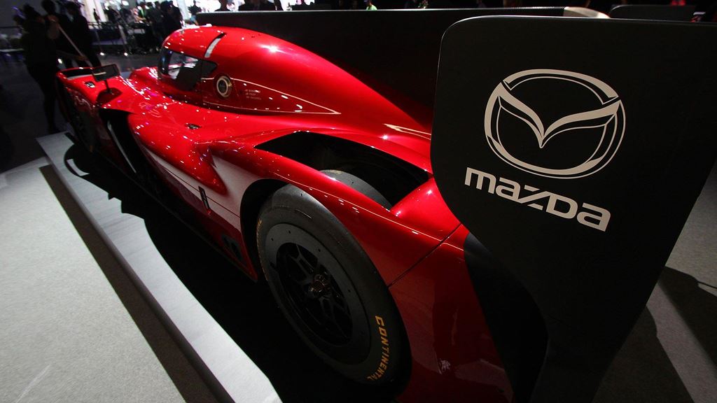 Siêu xe đua Mazda RT24-P trình làng với vẻ đẹp “hoang dại“ ảnh 3