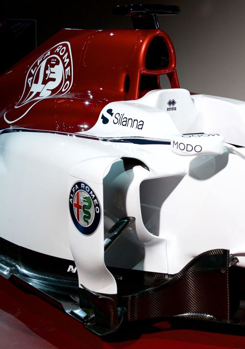 Alfa Romeo trở lại đấu trường F1 nhưng… với động cơ Ferrari ảnh 7