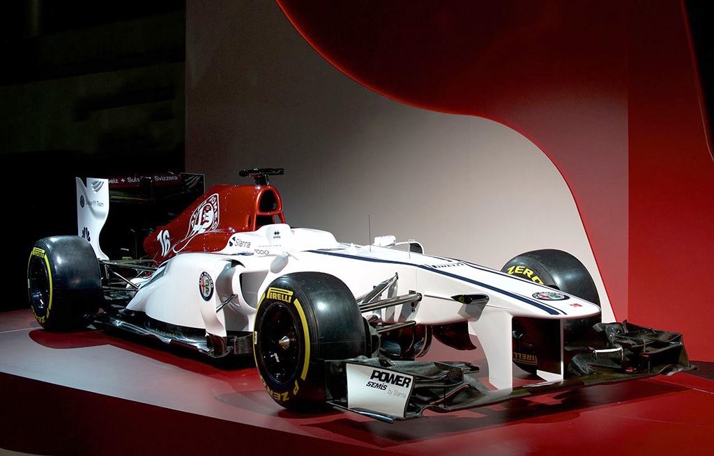 Alfa Romeo trở lại đấu trường F1 nhưng… với động cơ Ferrari ảnh 1