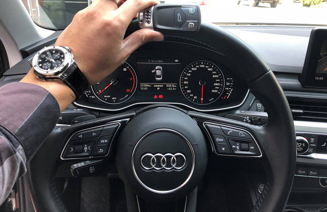 Audi A4 cũ rao bán ngang giá Mẹc C mới - Ảnh 10. Audi A4 cũ rao bán ngang giá Mẹc C mới - Ảnh 10.
