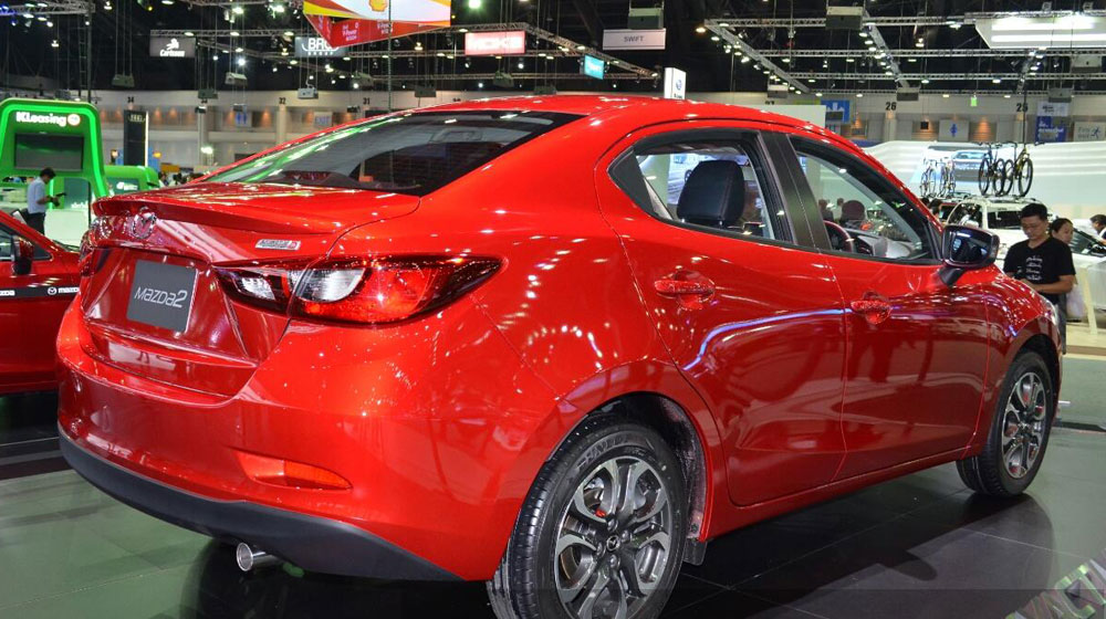 Mazda 2 sedan 2015 mới chính thức ra mắt thị trường Thái Lan 