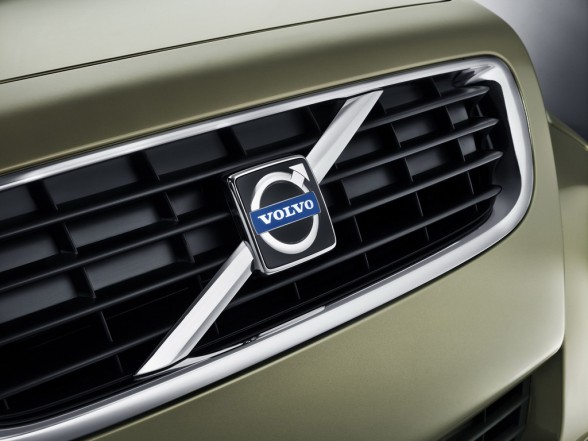 Volvo trình làng logo Iron Mark mới mẻ phần mềm từ thời điểm năm 2023