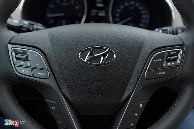 Chi tiet Hyundai Santa Fe 2016 ban may dau gia 1,3 ty dong hinh anh 11