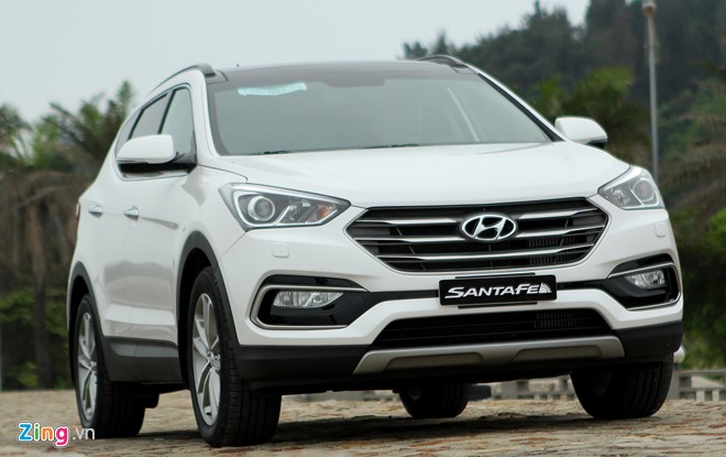 Chi tiet Hyundai Santa Fe 2016 ban may dau gia 1,3 ty dong hinh anh 1