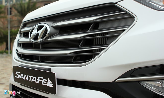Chi tiet Hyundai Santa Fe 2016 ban may dau gia 1,3 ty dong hinh anh 4