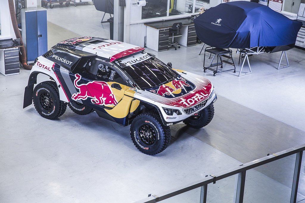 Soi chi tiết “tân vương” Peugeot 3008 DKR Maxi vô địch Dakar 2018 ảnh 1
