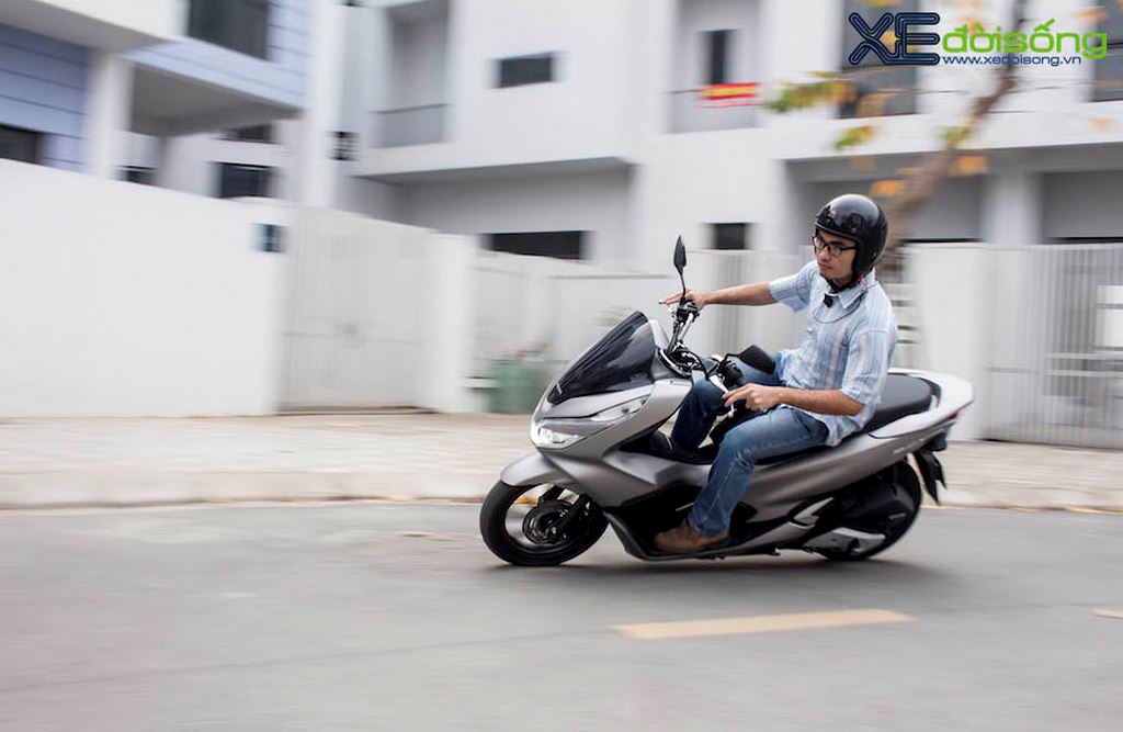 Đánh giá Honda PCX 2018 thế hệ mới: “Vua vẫn là Vua”! ảnh 15